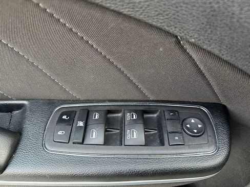 Used 2023 Dodge Charger SXT image 14