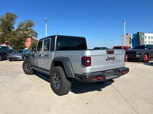 Used 2023 Jeep Gladiator Rubicon w/ LED Lighting Group AWD/4WD image 5