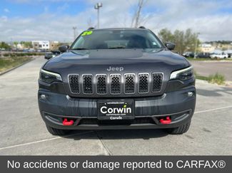 Used 2020 Jeep Cherokee Trailhawk w/ Comfort/Convenience Group AWD/4WD video 2