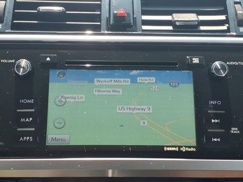 Used 2017 Subaru Outback 2.5i Touring AWD/4WD image 7
