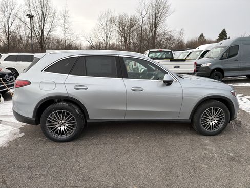 New 2026 Mercedes-Benz GLC 300 4MATIC image 6