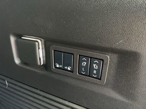 Used 2024 Chevrolet Tahoe Z71 w/ Z71 Off-Road Package image 67