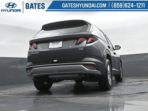 Certified 2026 Hyundai Tucson SE AWD/4WD image 35