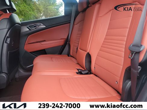 Certified 2024 Kia Sportage SX FWD image 14