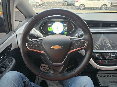 Used 2018 Chevrolet Bolt LT FWD image 6