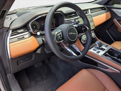 New 2026 Jaguar F-PACE R-Dynamic S image 3