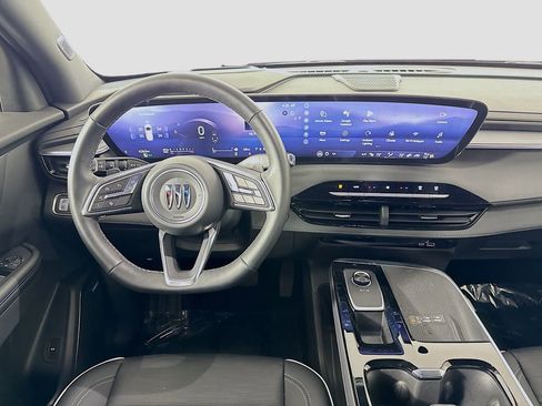 Used 2025 Buick Enclave Sport Touring w/ Power Package image 22