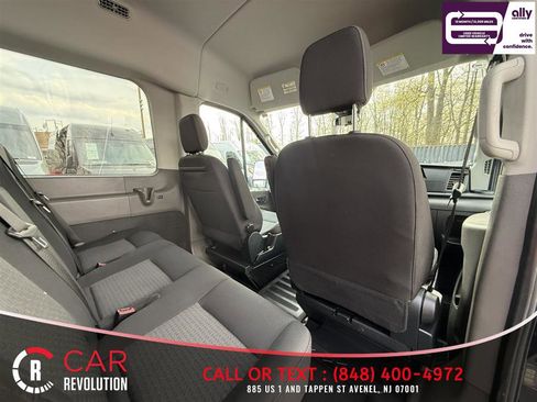 Used 2023 Ford Transit 350 XLT image 11