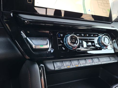 New 2026 GMC Sierra 2500 AT4 w/ AT4 Premium Plus Package image 20