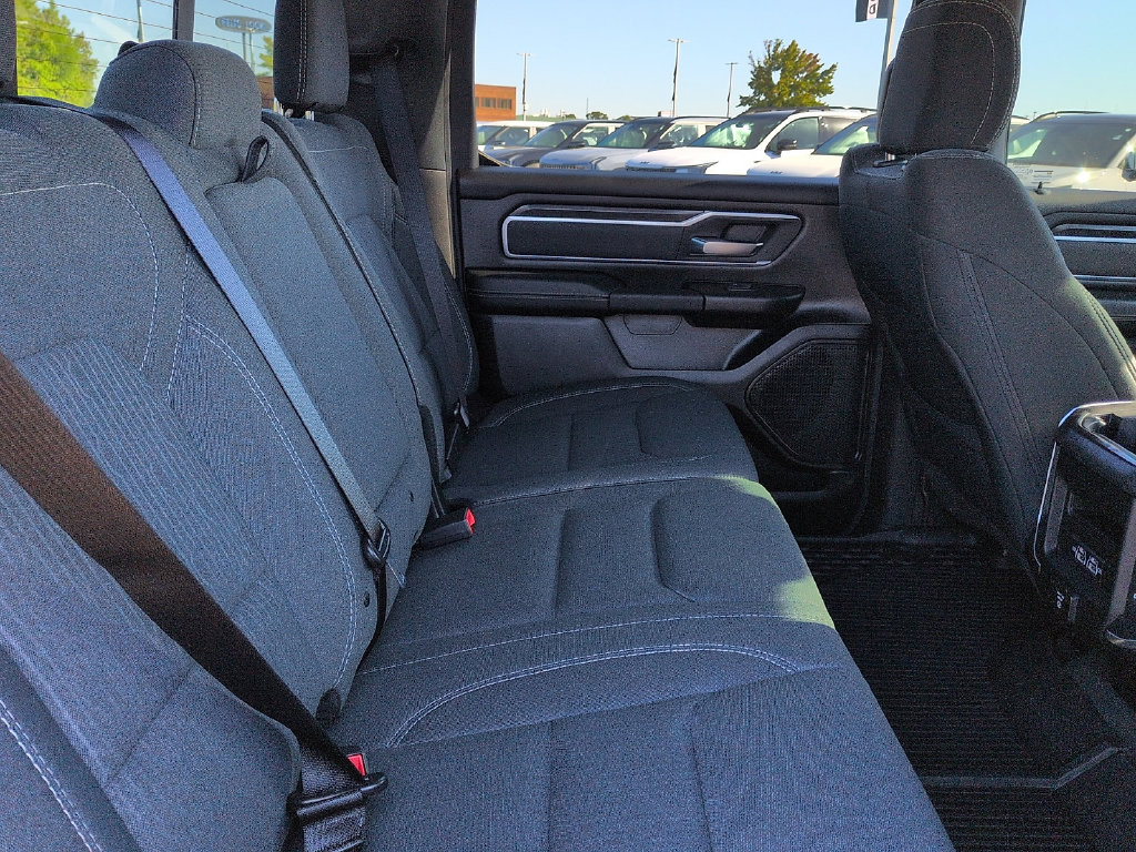 Used 2021 RAM 1500 Big Horn AWD/4WD image 8