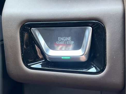 New 2026 GMC Yukon Denali Ultimate AWD/4WD image 22