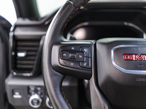 Used 2024 GMC Sierra 1500 AT4 w/ Technology Package image 11