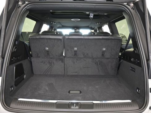 New 2026 Jeep Grand Wagoneer Summit image 37