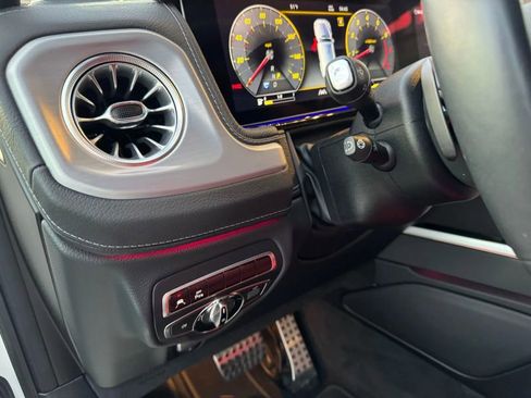 Used 2023 Mercedes-Benz G 550 image 35