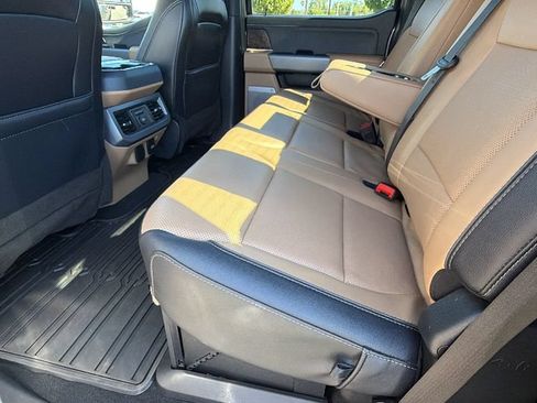 Used 2023 Ford F350 Lariat w/ Lariat Ultimate Package AWD/4WD image 17
