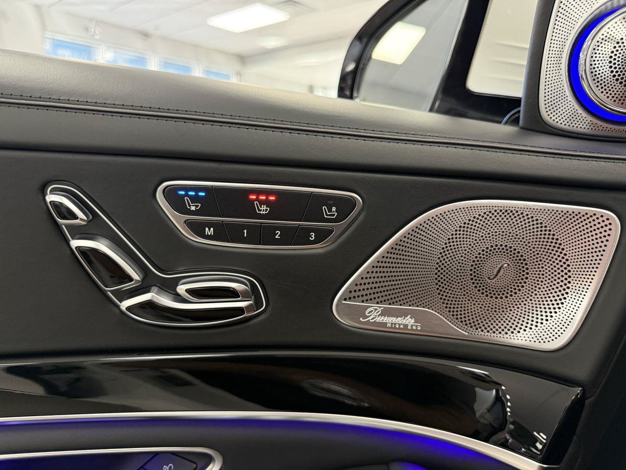 Used 2020 Mercedes-Benz Maybach S 650 image 34