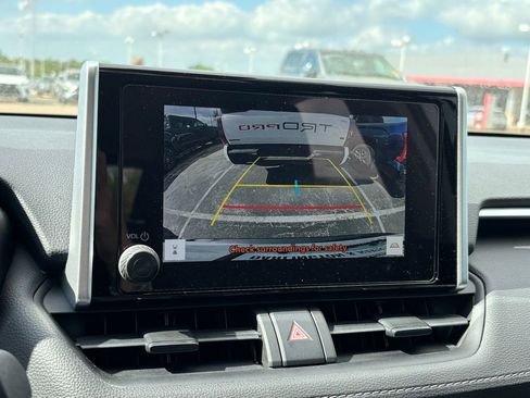 Used 2023 Toyota RAV4 XLE image 10