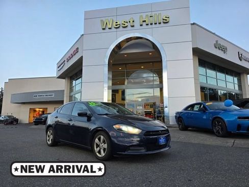 Used 2015 Dodge Dart SXT FWD image 1
