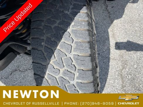 Used 2018 Toyota Tacoma TRD Off-Road w/ Technology Package RWD image 44