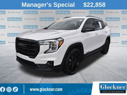 Used 2022 GMC Terrain SLT w/ Tech Package