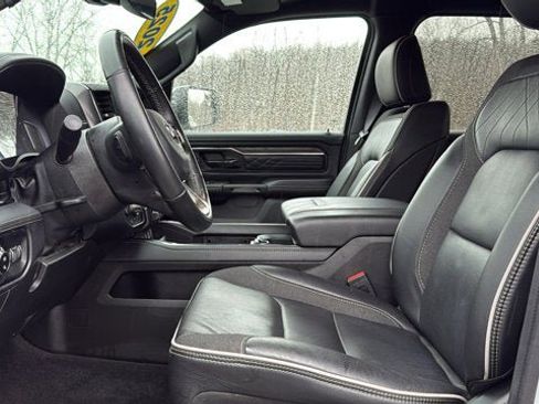 Used 2025 RAM 1500 Limited image 13
