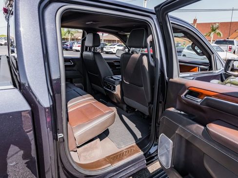 Used 2023 GMC Sierra 1500 Denali w/ Denali Reserve Package RWD image 39
