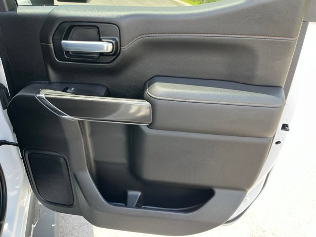 Used 2021 GMC Sierra 1500 AT4 w/ Technology Package AWD/4WD image 11