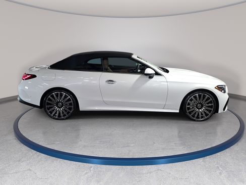 New 2026 Mercedes-Benz CLE 450 4MATIC Cabriolet image 8