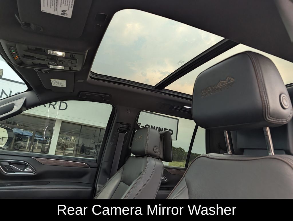 Used 2023 Chevrolet Tahoe High Country w/ Premium Package 2 AWD/4WD image 28