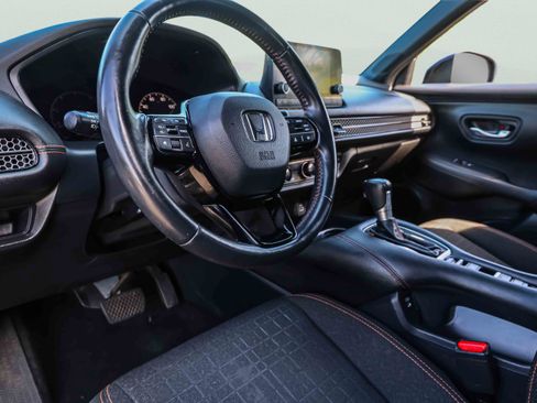 Used 2024 Honda HR-V Sport image 7