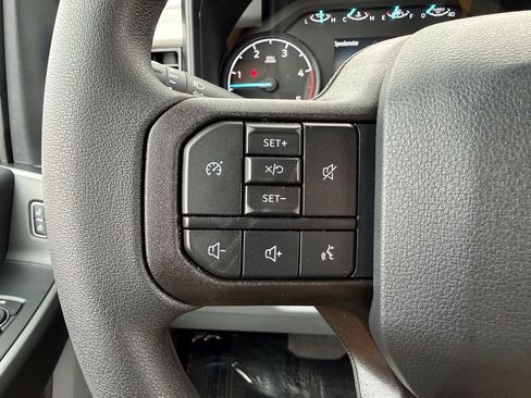 New 2026 Ford F250 XLT w/ FX4 Off-Road Package AWD/4WD image 24