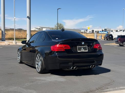 Used 2011 BMW M3 Coupe RWD image 3