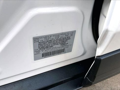 Certified 2024 Nissan Kicks SV image 34