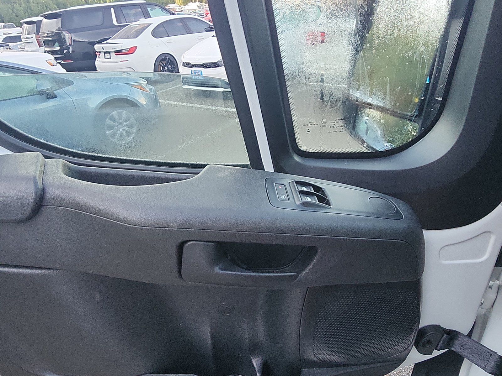 Used 2025 RAM ProMaster 2500 w/ U-Haul Equipment Group FWD image 15