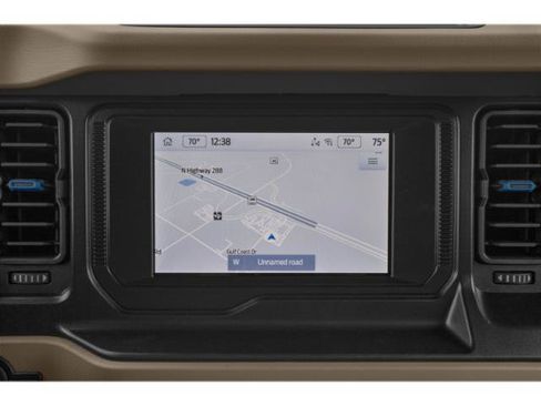 Used 2022 Ford Bronco 2-Door w/ Sasquatch Package AWD/4WD image 16