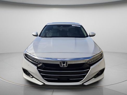 Used 2021 Honda Accord Touring image 3