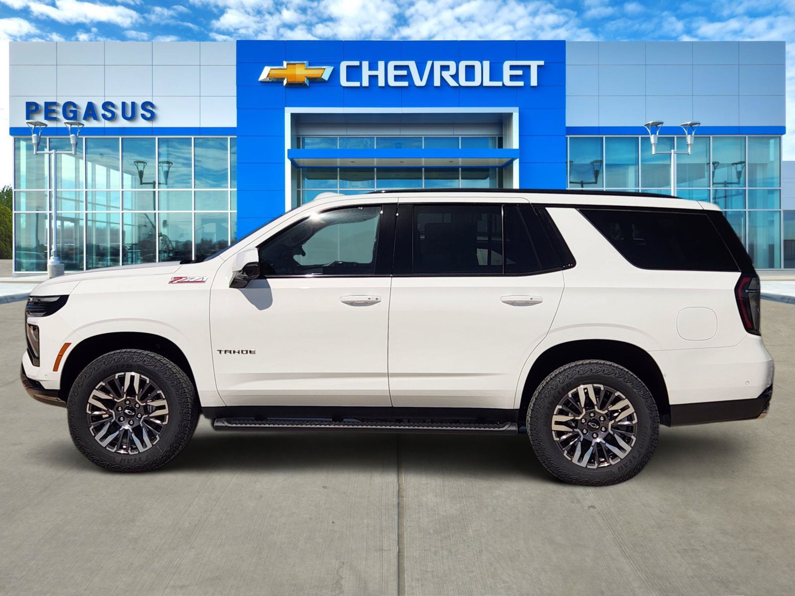 New 2027 Chevrolet Tahoe Z71 w/ Comfort Package AWD/4WD image 3