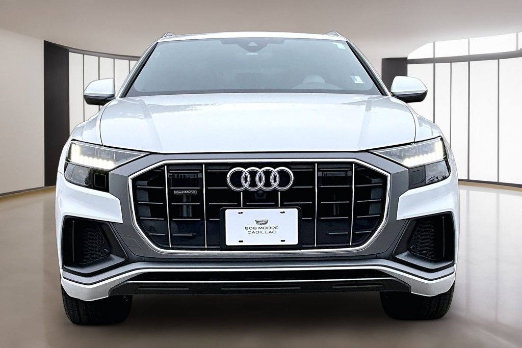 Used 2023 Audi Q8 Premium Plus AWD/4WD image 3