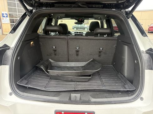 Used 2023 Chevrolet TrailBlazer RS w/ Sun and Liftgate Package FWD image 27