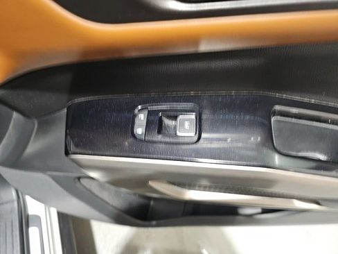 Certified 2023 Nissan Pathfinder Platinum w/ Cargo Package image 32