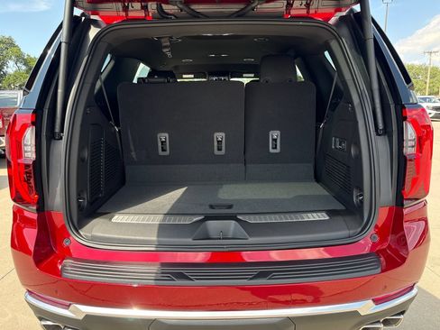 New 2026 GMC Yukon Denali AWD/4WD image 32