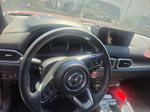 Used 2025 MAZDA CX-5 Signature AWD/4WD image 17