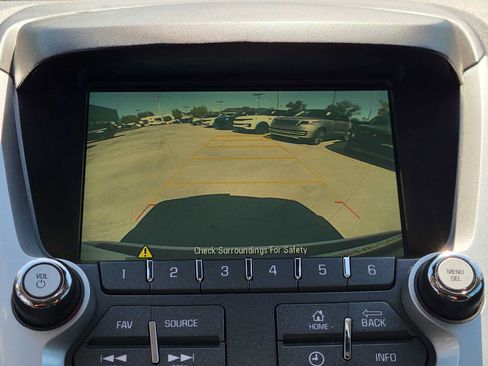Used 2016 GMC Terrain SLE FWD image 26