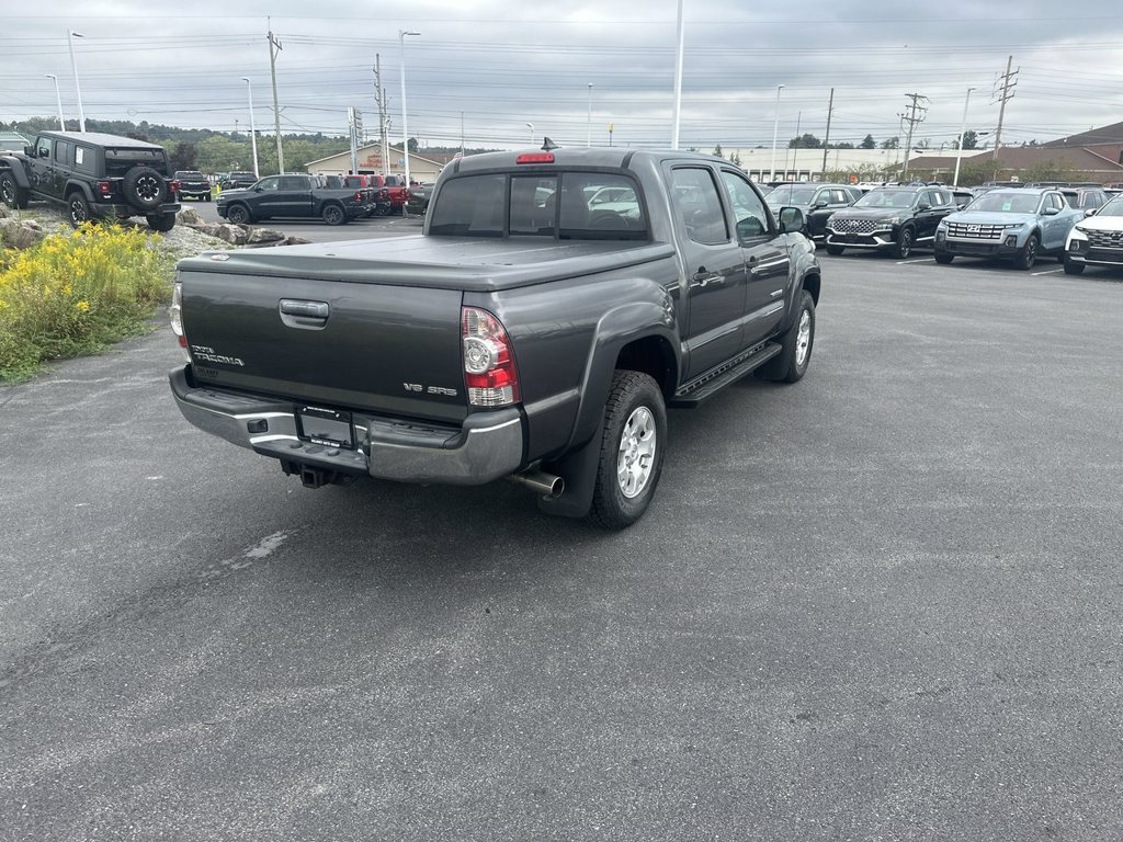 Used 2015 Toyota Tacoma 4x4 Double Cab w/ SR5 Package image 8