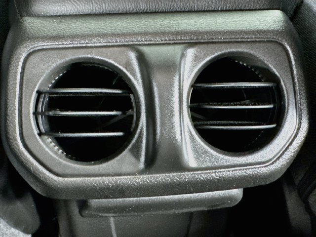 Used 2025 Jeep Wrangler Sport AWD/4WD image 29