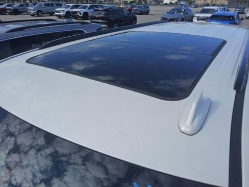 Used 2024 Cadillac Escalade ESV Sport Platinum w/ Heavy-Duty Trailer Package image 2