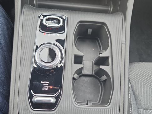 New 2026 Jeep Cherokee Laredo image 21