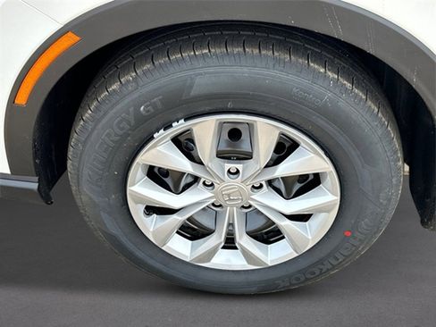 New 2026 Honda CR-V LX image 7