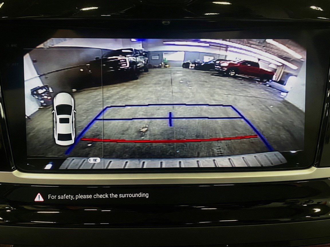 Used 2018 Toyota Corolla SE FWD image 8
