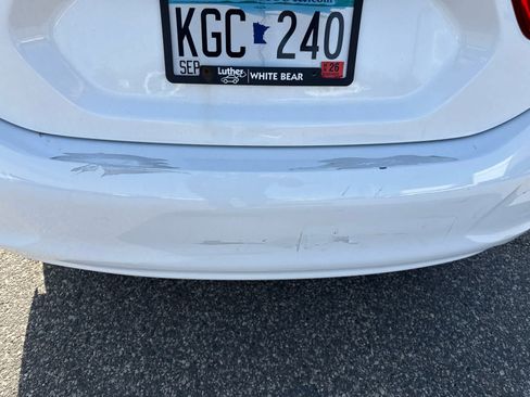 Used 2018 Chevrolet Cruze LS image 4